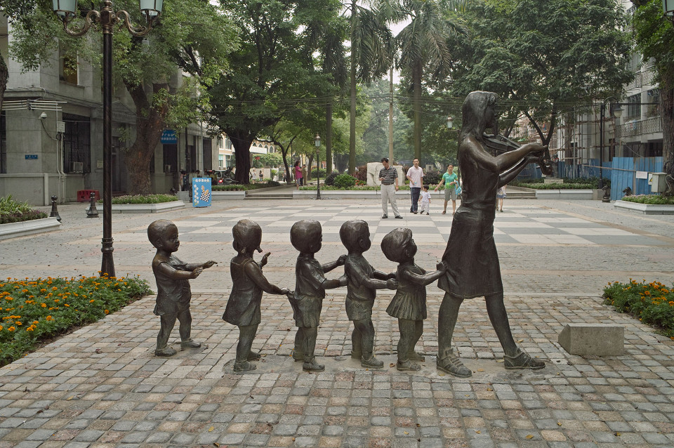 Скульптурная композиция, остров Шамянь