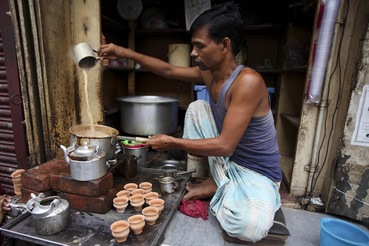 Жизнь в бедных странах. Калькутта Индия антисанитария. Калькутта Индия нищета. Масала чай Индия.